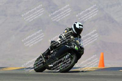 media/Apr-10-2022-SoCal Trackdays (Sun) [[f104b12566]]/Turn 9 (130pm)/